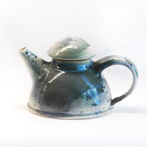 small speckled teapot